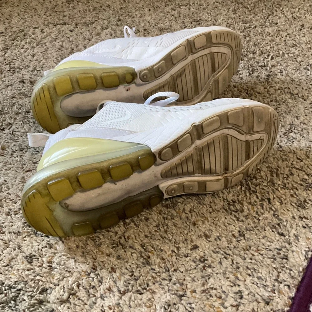 Nike Air Max 270 Sneakers Big Kids 6.5Y White 943345-103 Running Shoes